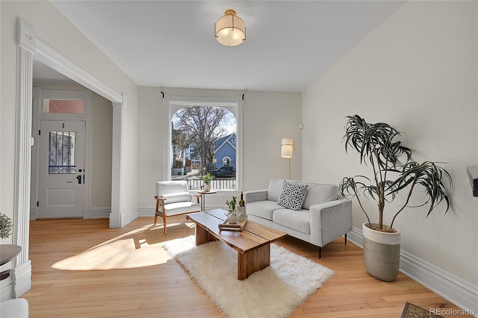 MLS Image #4 for 169 w byers place,denver, Colorado