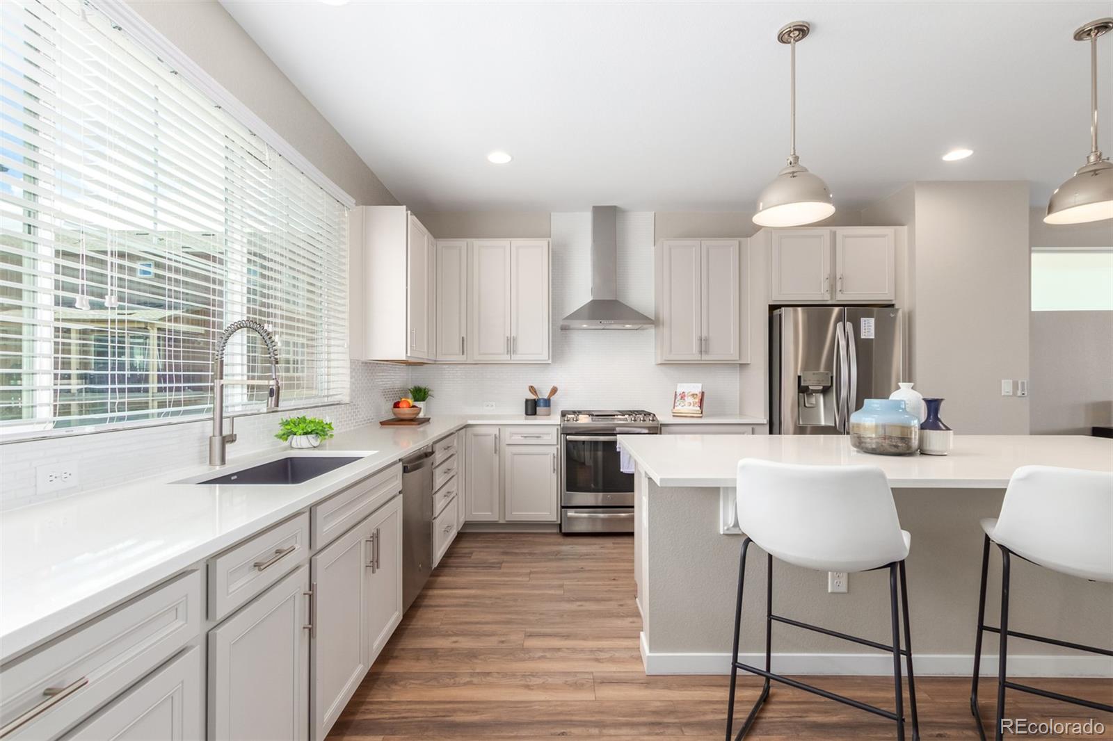 MLS Image #15 for 8953  southurst street,littleton, Colorado