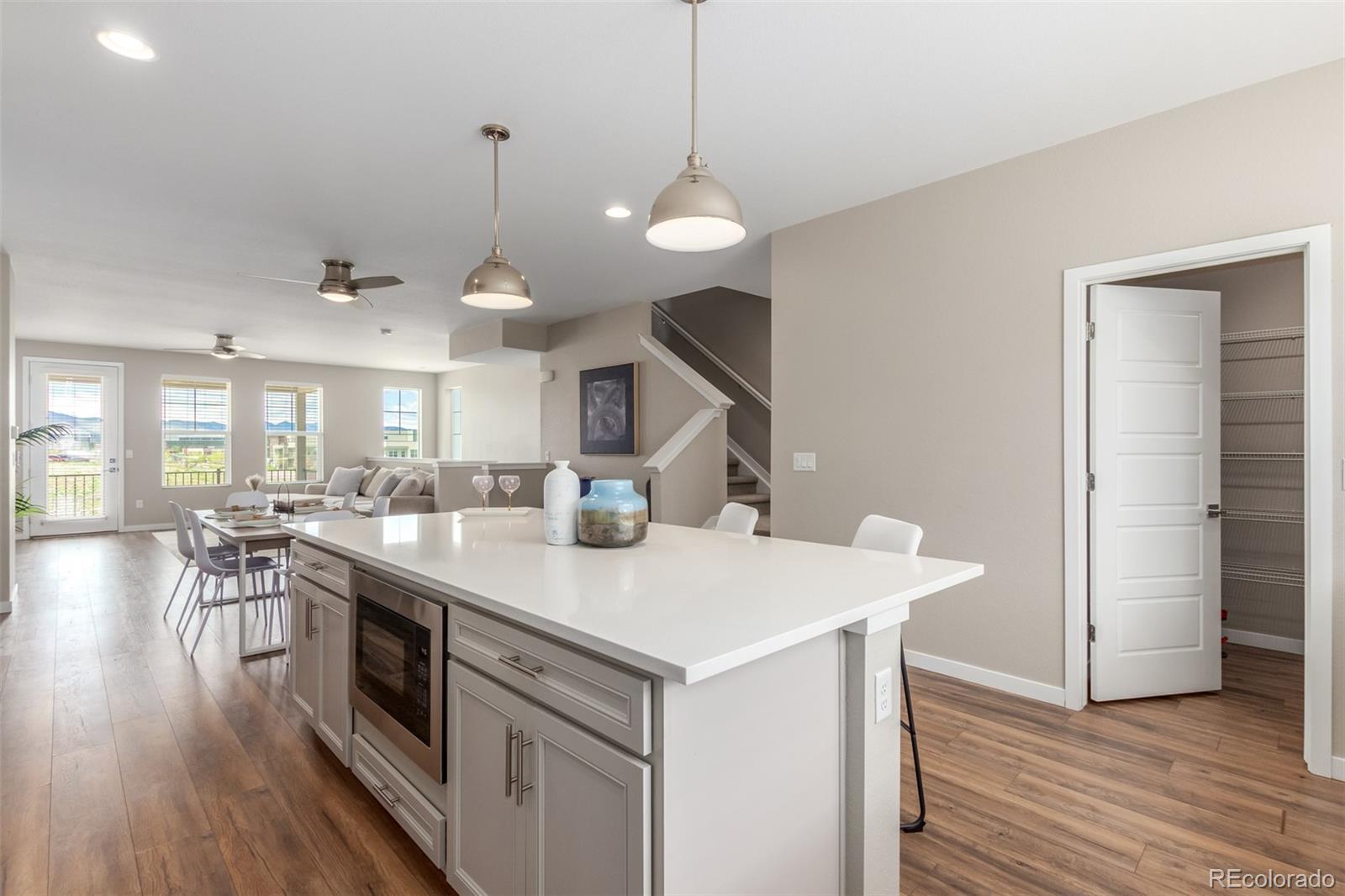 MLS Image #17 for 8953  southurst street,littleton, Colorado