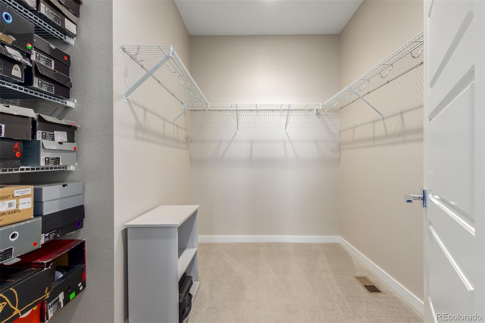 MLS Image #27 for 8953  southurst street,littleton, Colorado