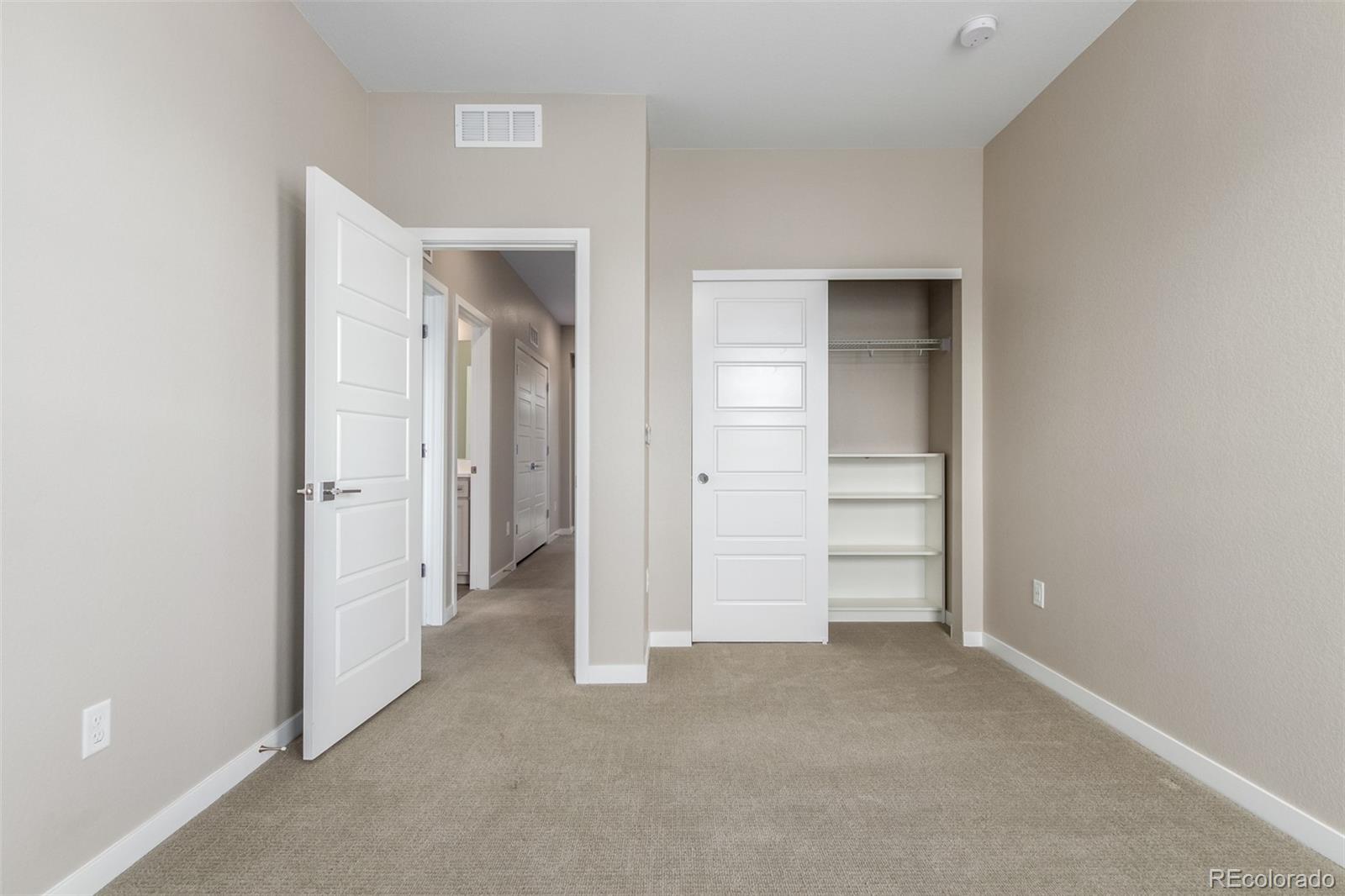 MLS Image #29 for 8953  southurst street,littleton, Colorado