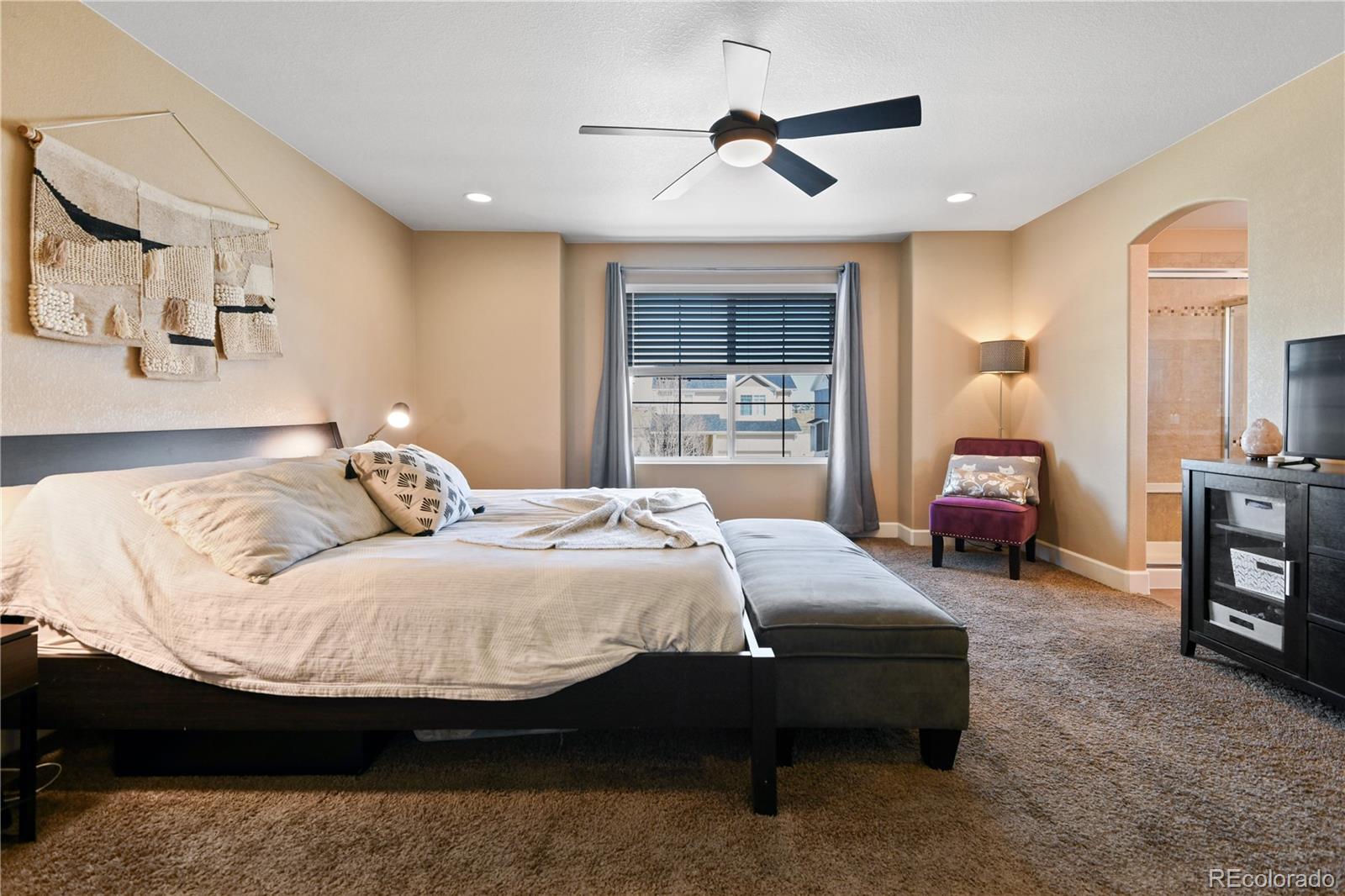 MLS Image #18 for 21088  randolph place,denver, Colorado