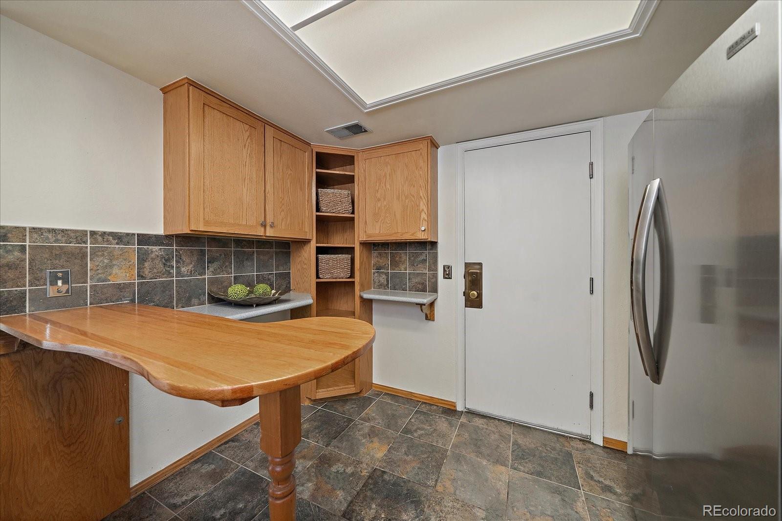 MLS Image #10 for 14273 e marina drive,aurora, Colorado