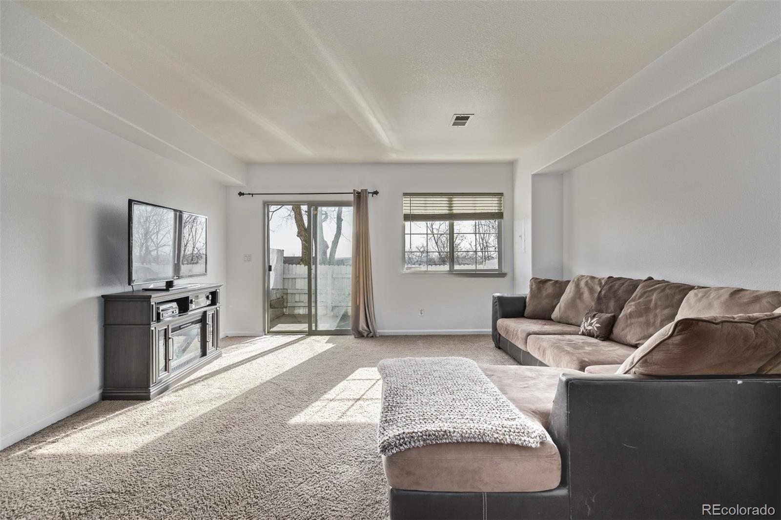 MLS Image #22 for 8199  welby road,denver, Colorado