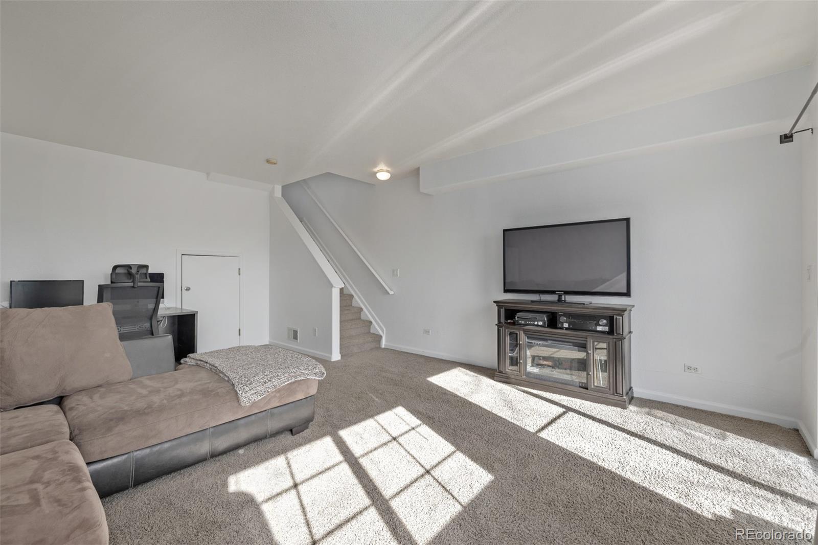 MLS Image #26 for 8199  welby road,denver, Colorado
