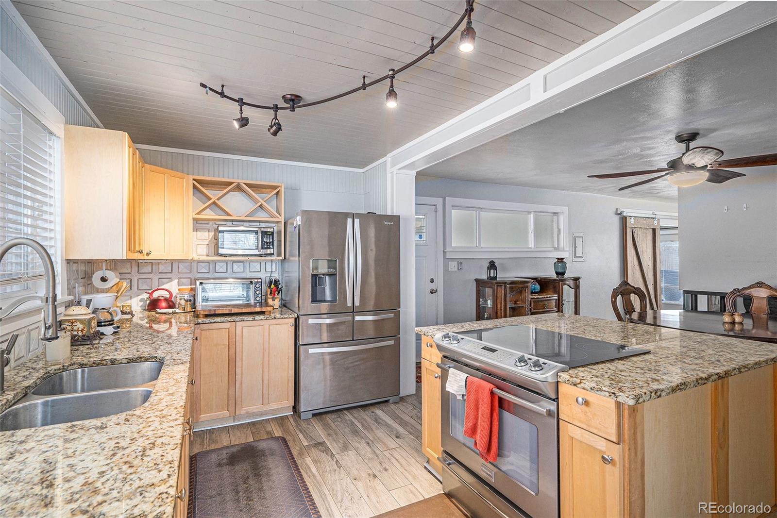 MLS Image #3 for 1004 w shepperd avenue,littleton, Colorado