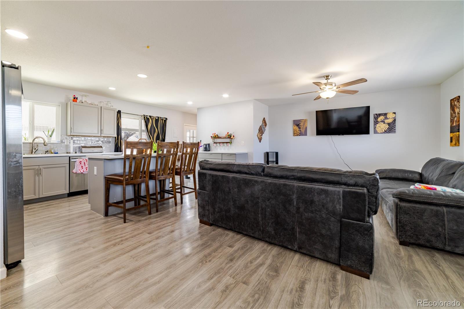 MLS Image #4 for 3926  sheffield lane,pueblo, Colorado