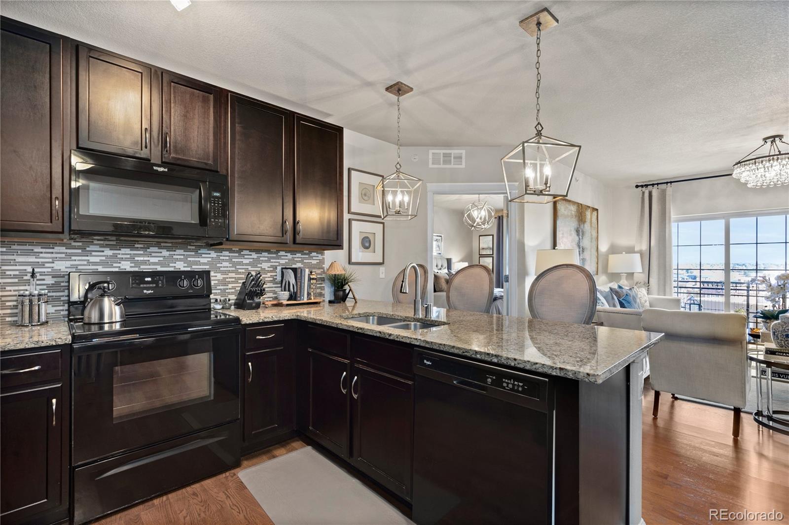 MLS Image #11 for 725  elmhurst drive,highlands ranch, Colorado