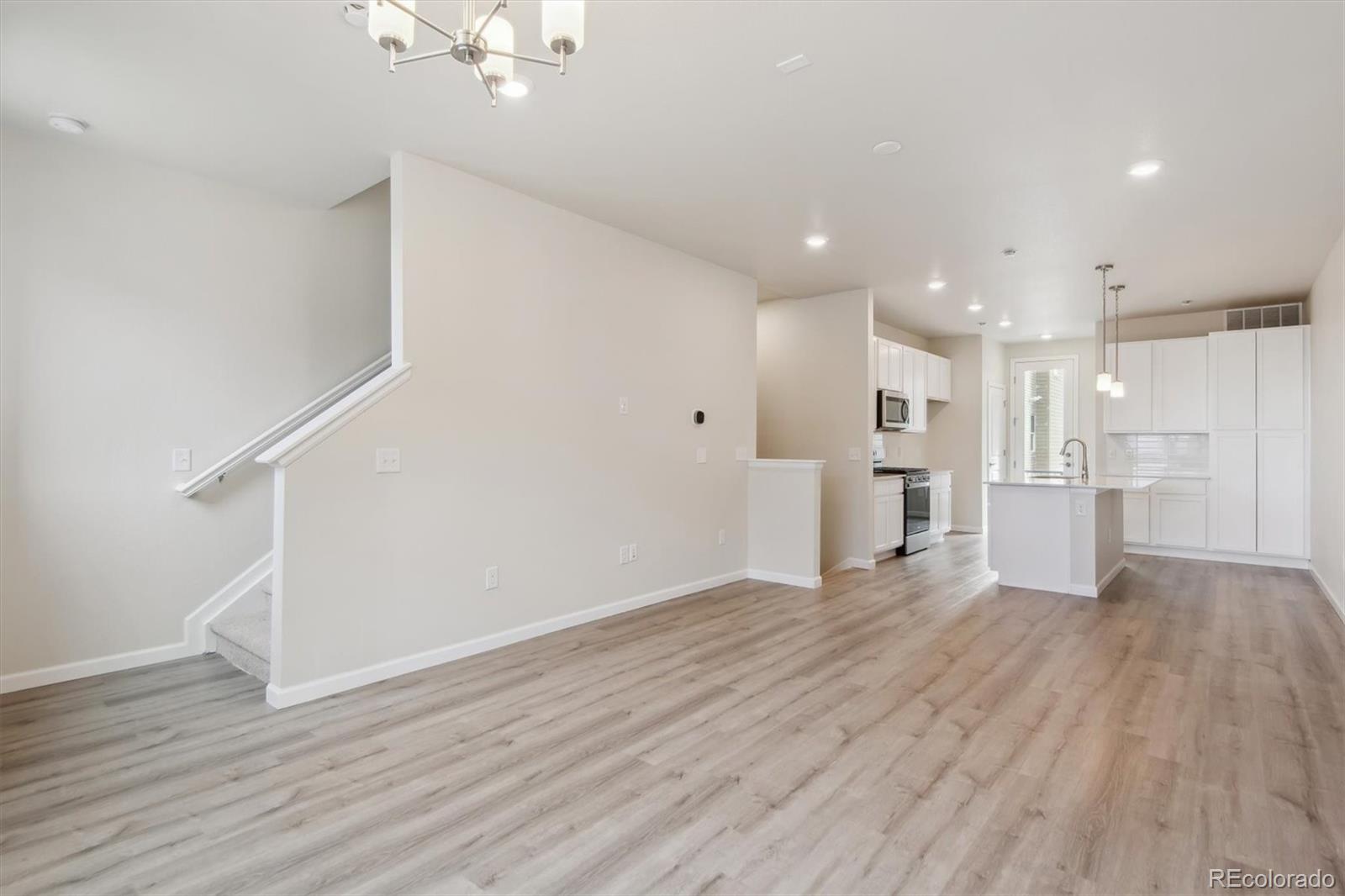 MLS Image #5 for 457  interlocken boulevard 103,broomfield, Colorado