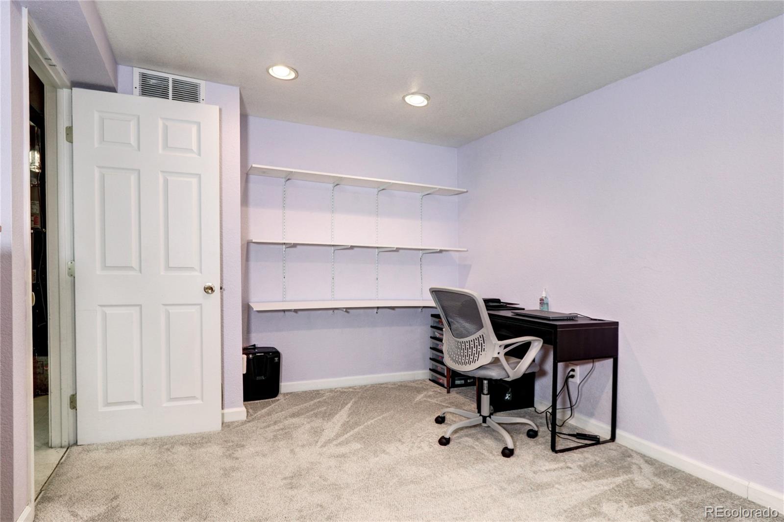MLS Image #14 for 1215 s ivanhoe way,denver, Colorado