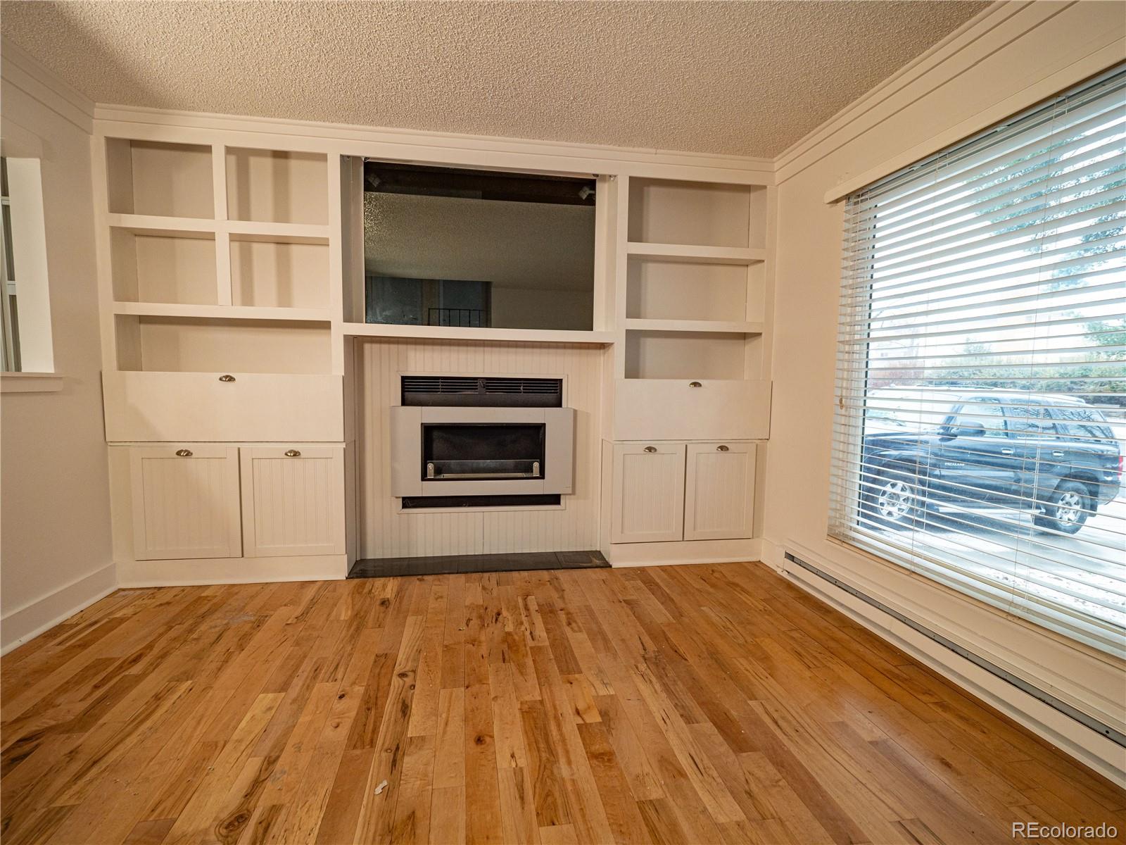 MLS Image #3 for 17973 e iowa drive,aurora, Colorado