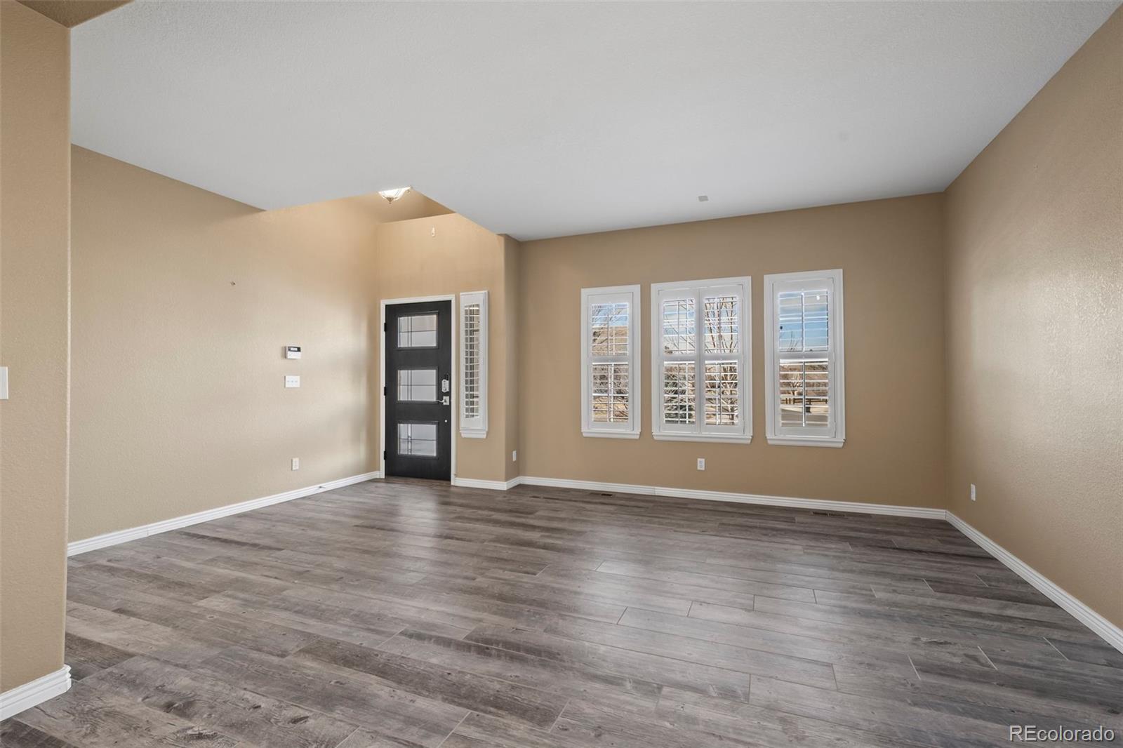 MLS Image #2 for 12062  song bird hills street,parker, Colorado