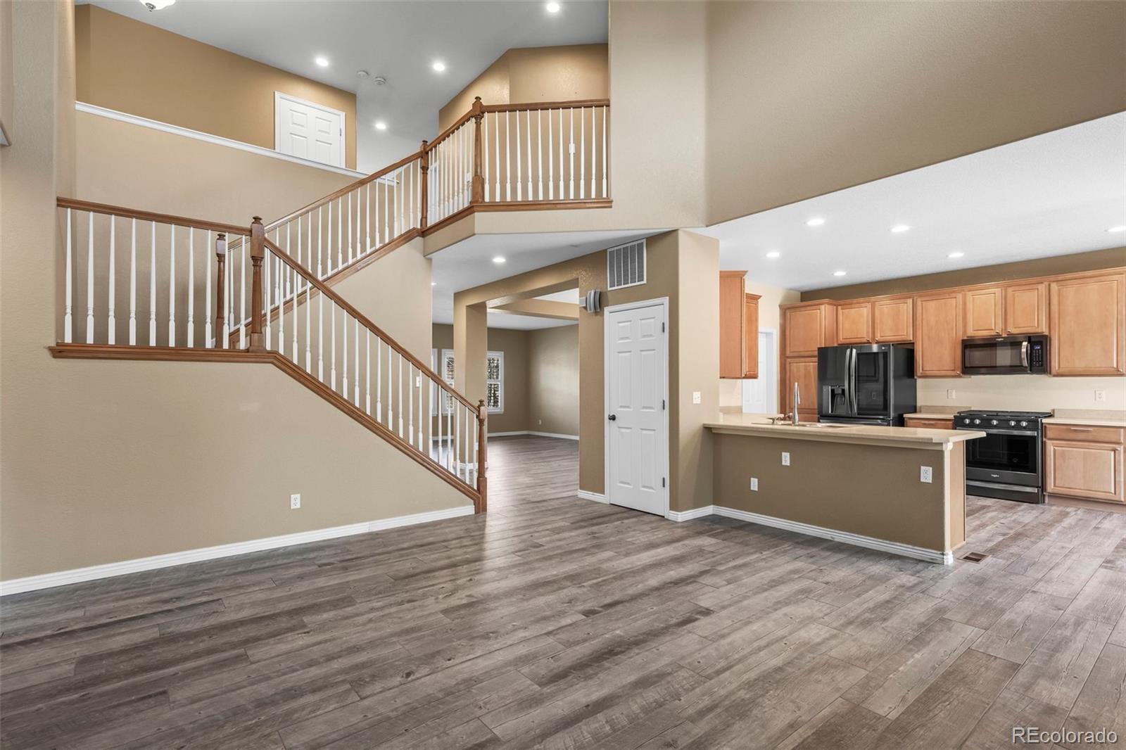 MLS Image #7 for 12062  song bird hills street,parker, Colorado