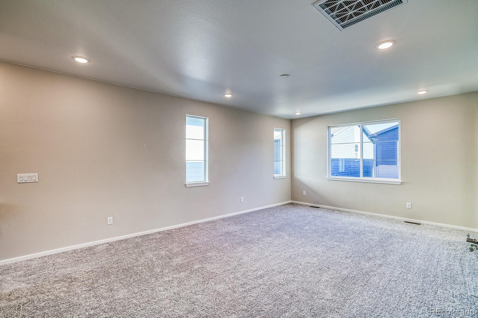 MLS Image #15 for 23970 e 41st avenue,aurora, Colorado