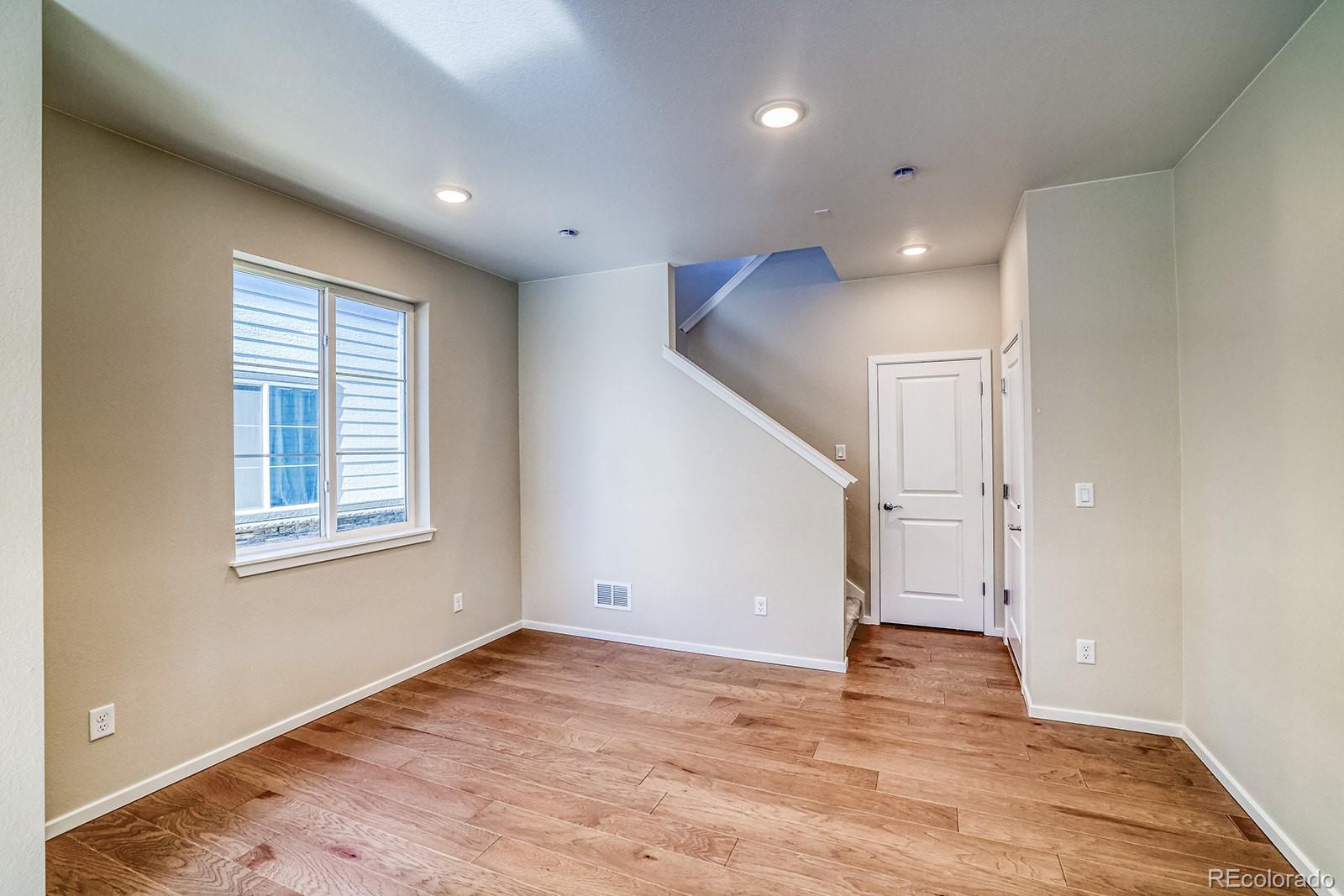 MLS Image #8 for 23970 e 41st avenue,aurora, Colorado