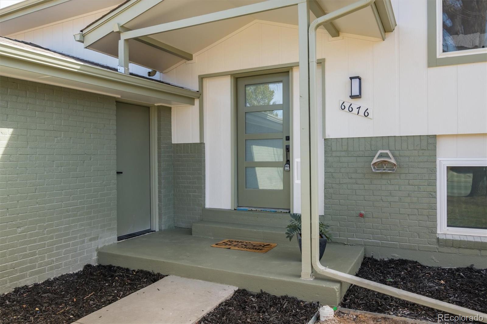 MLS Image #2 for 6676  zang street,arvada, Colorado