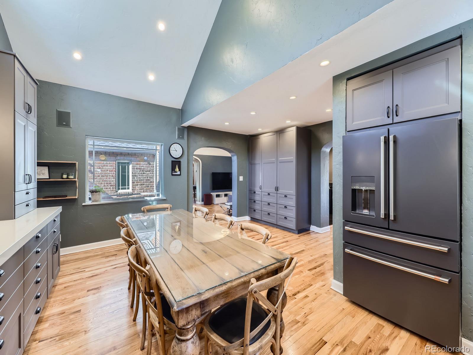 MLS Image #10 for 2540  forest street,denver, Colorado
