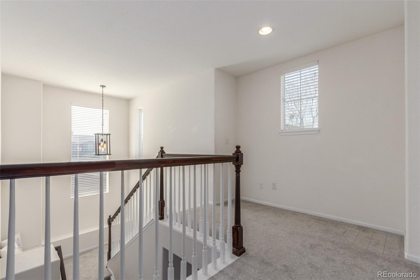 MLS Image #10 for 10438  olathe way,commerce city, Colorado