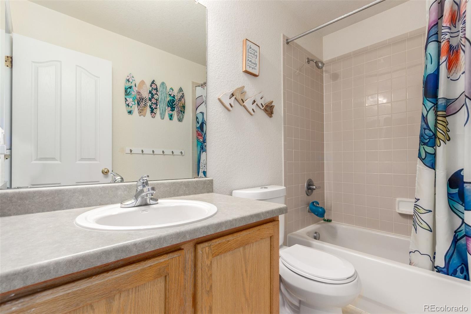 MLS Image #17 for 10438  olathe way,commerce city, Colorado