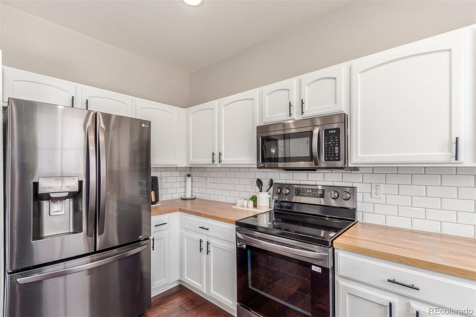 MLS Image #7 for 10438  olathe way,commerce city, Colorado