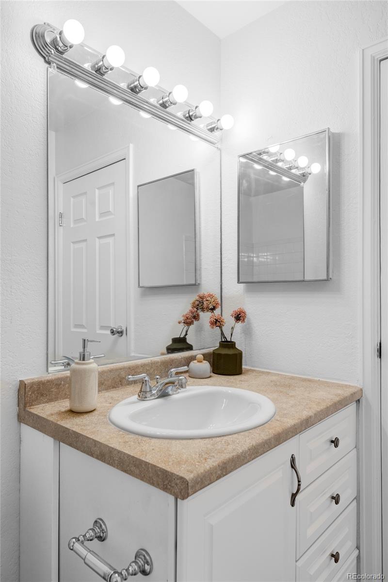 MLS Image #16 for 8787  yukon street,arvada, Colorado