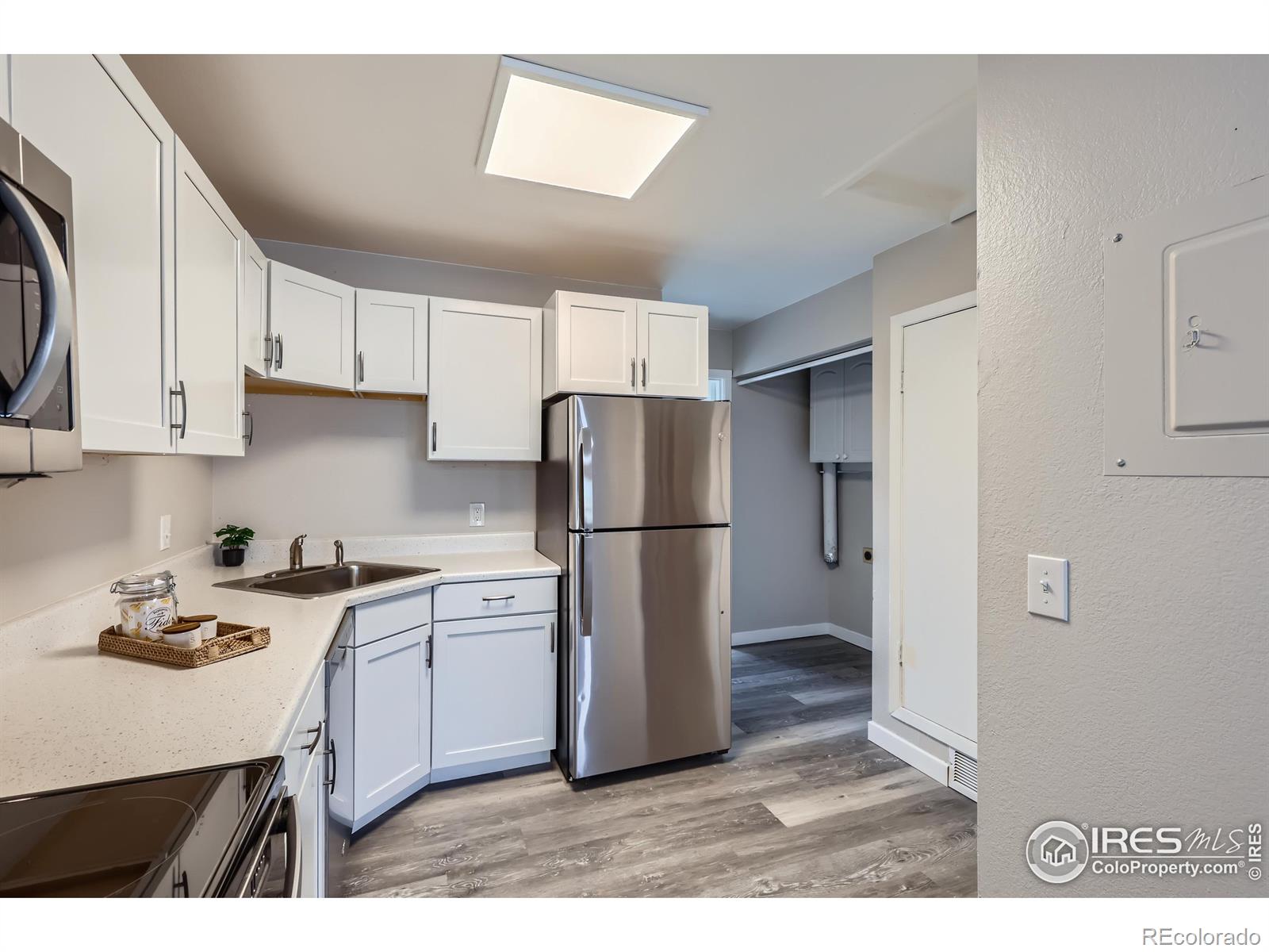 MLS Image #10 for 185 s sable boulevard,aurora, Colorado