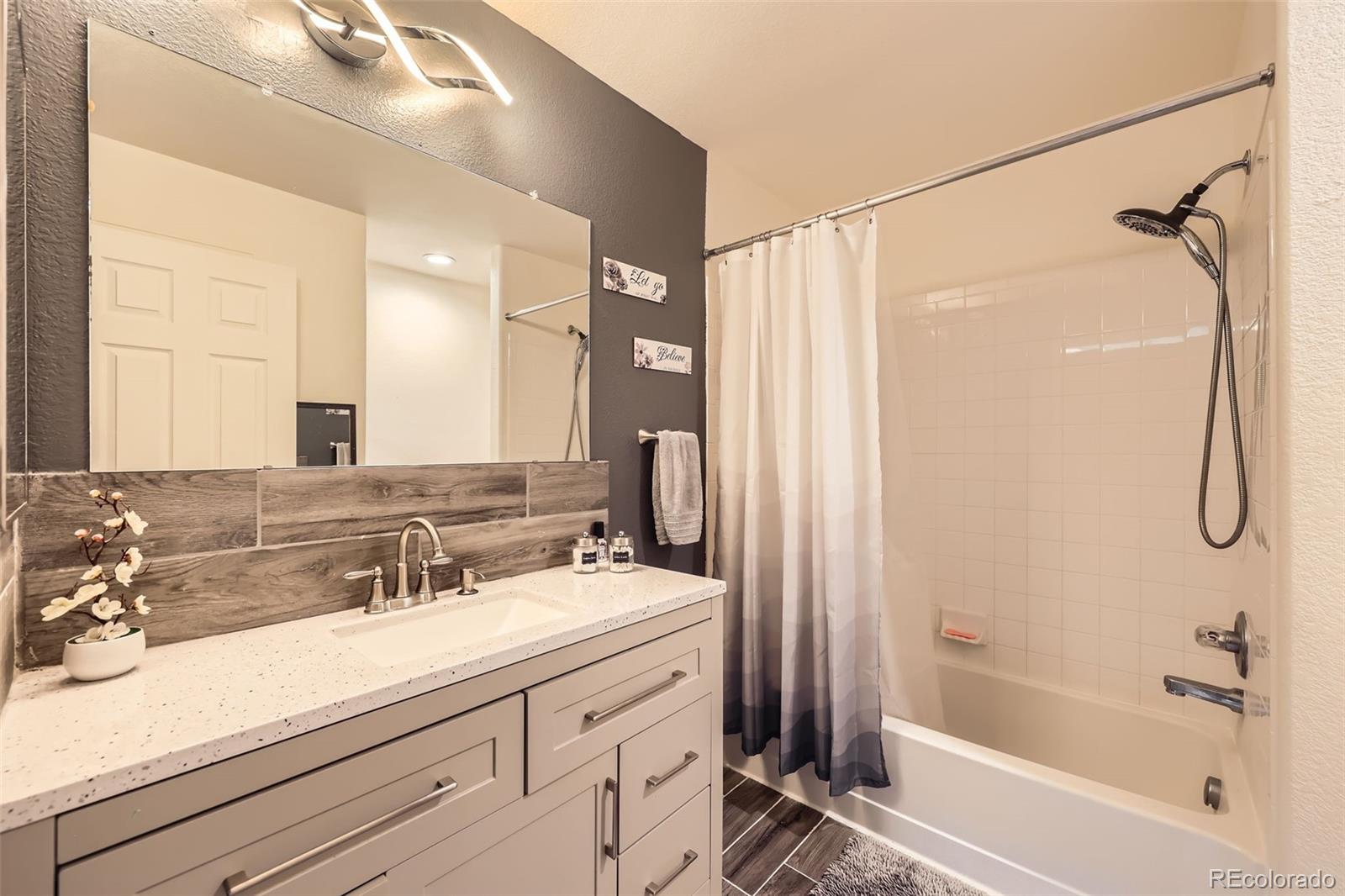 MLS Image #10 for 18865 e 57th avenue,denver, Colorado