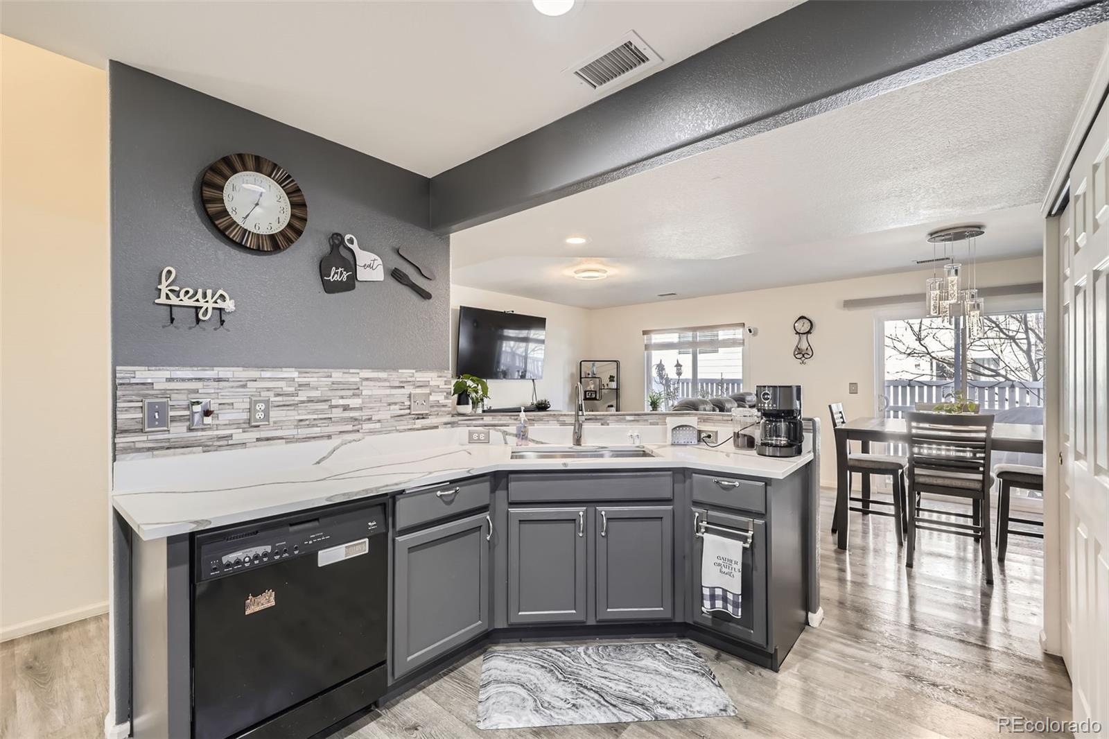 MLS Image #5 for 18865 e 57th avenue,denver, Colorado