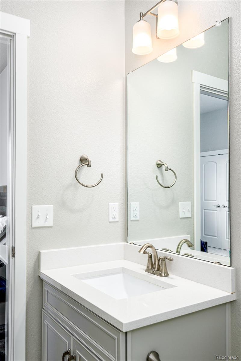 MLS Image #13 for 23270 e rockinghorse parkway,aurora, Colorado