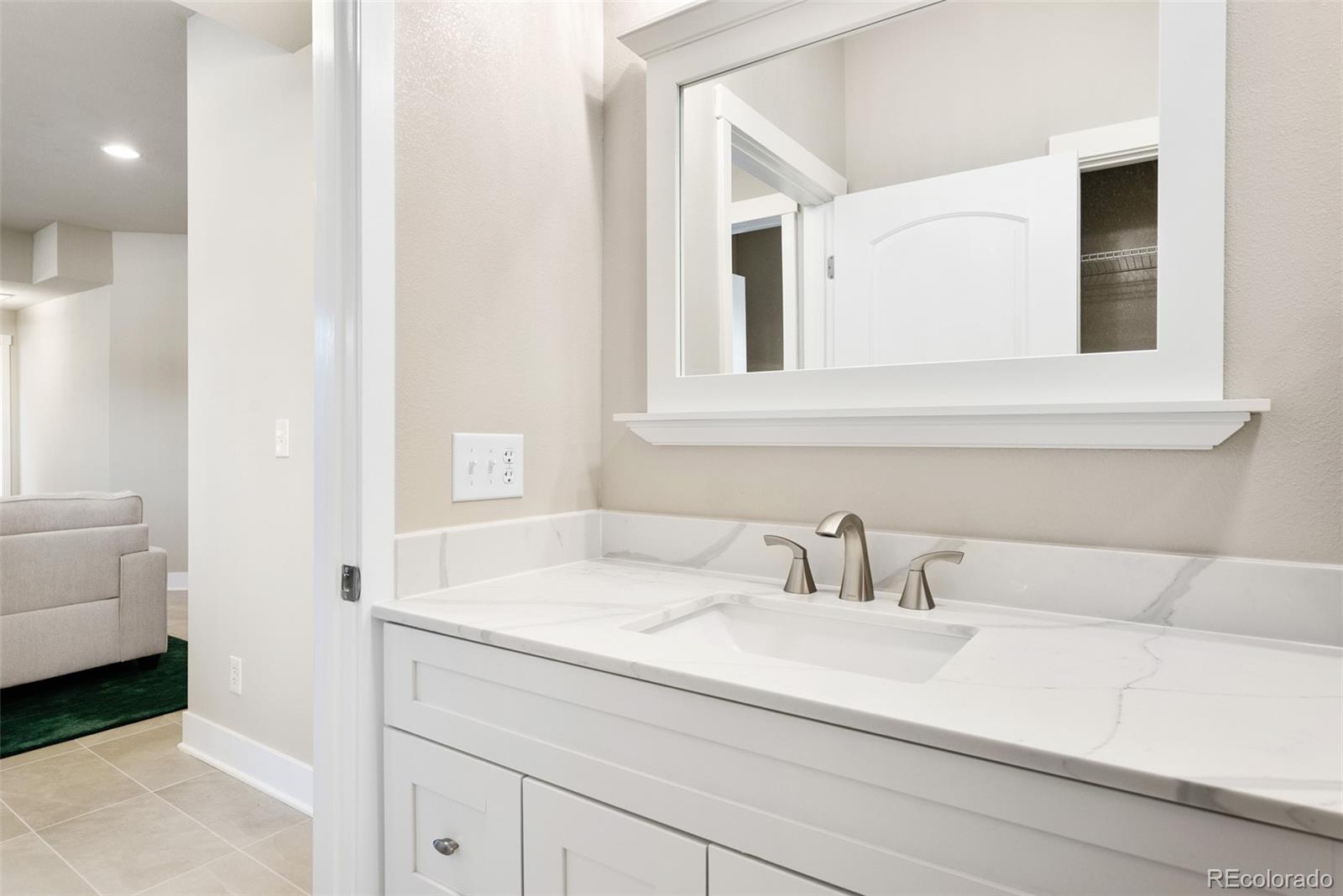 MLS Image #31 for 23270 e rockinghorse parkway,aurora, Colorado