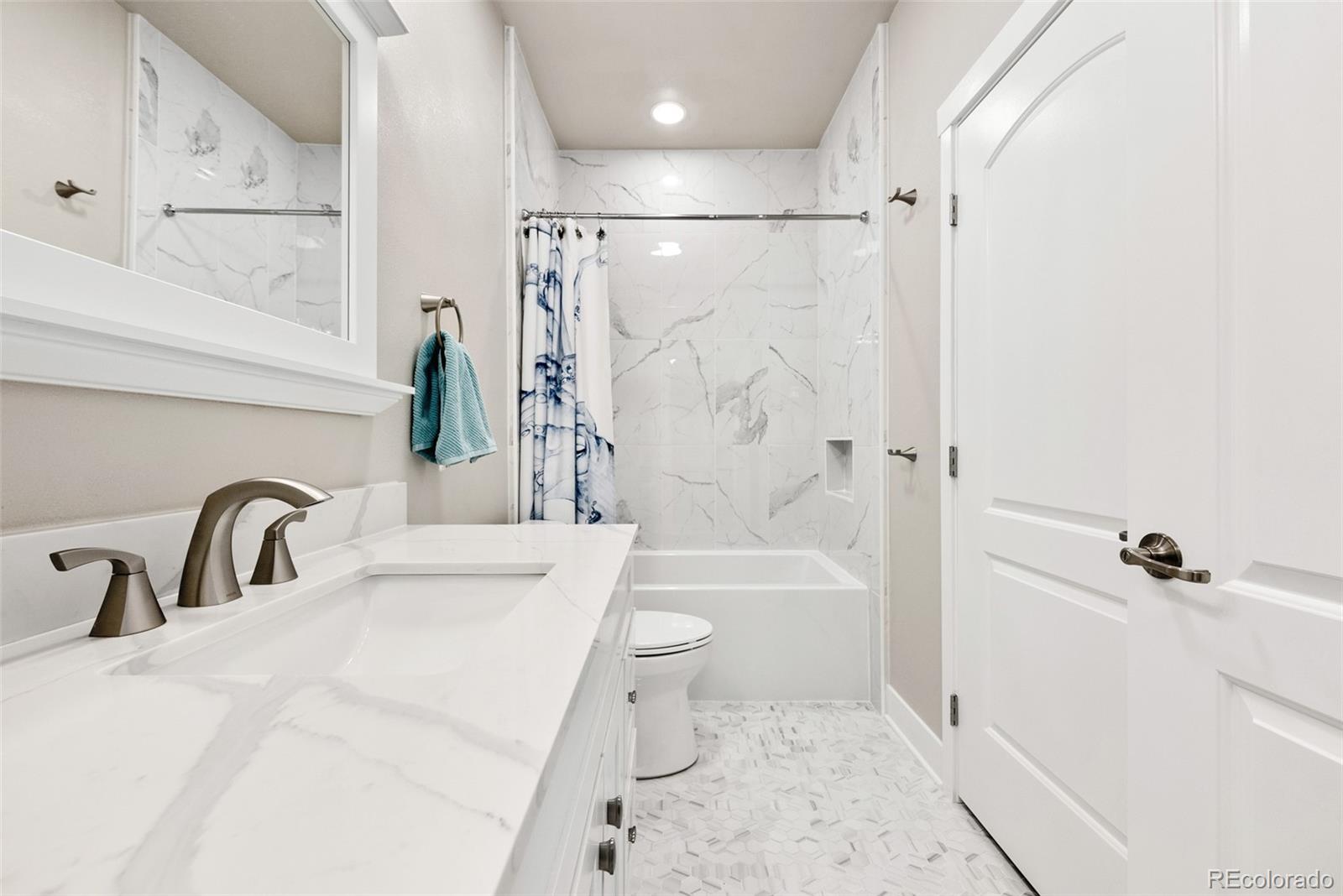 MLS Image #32 for 23270 e rockinghorse parkway,aurora, Colorado