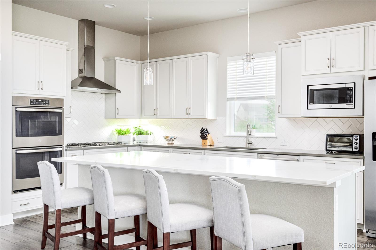 MLS Image #7 for 23270 e rockinghorse parkway,aurora, Colorado