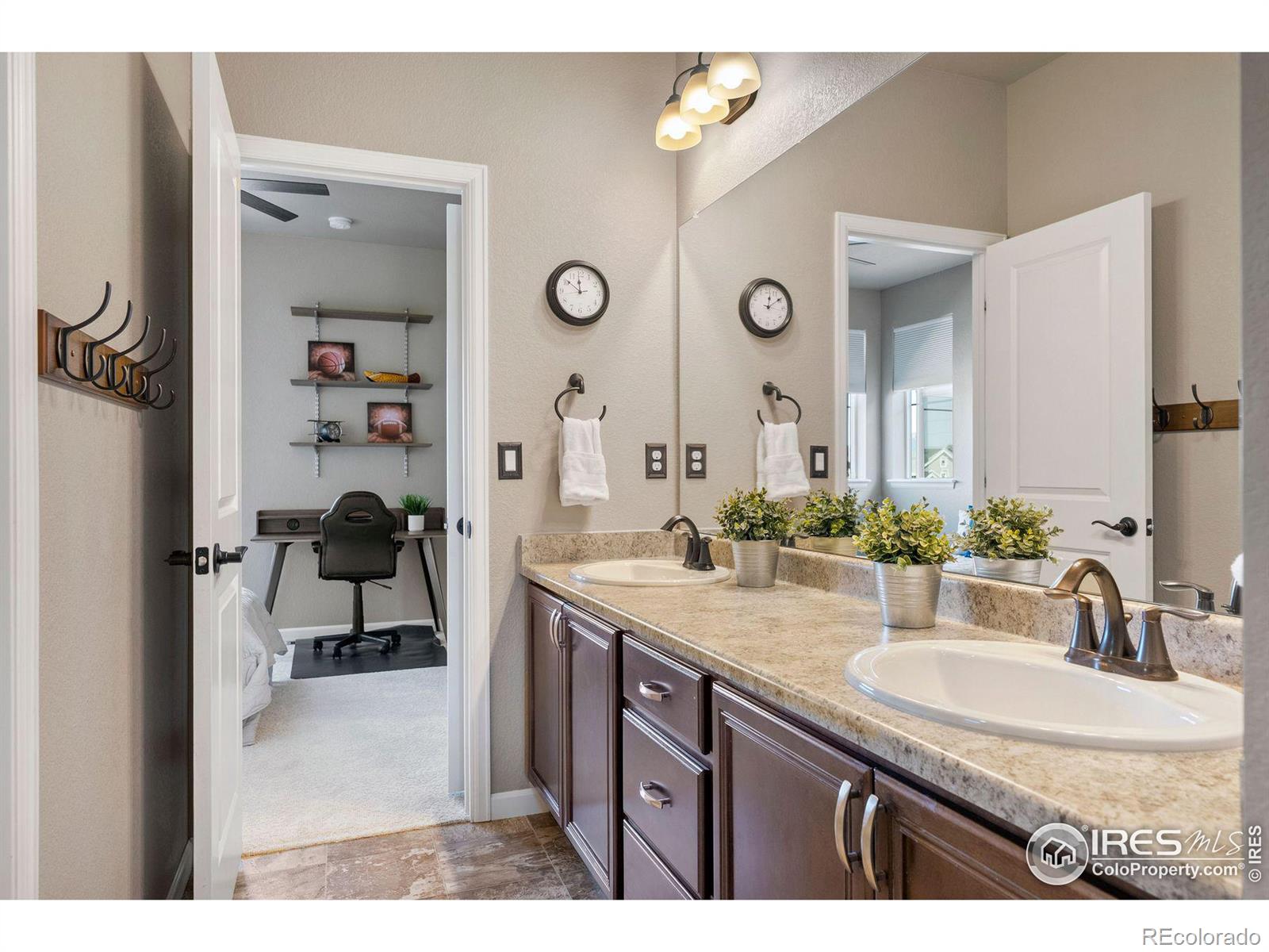 MLS Image #20 for 18926 w 93rd avenue,arvada, Colorado