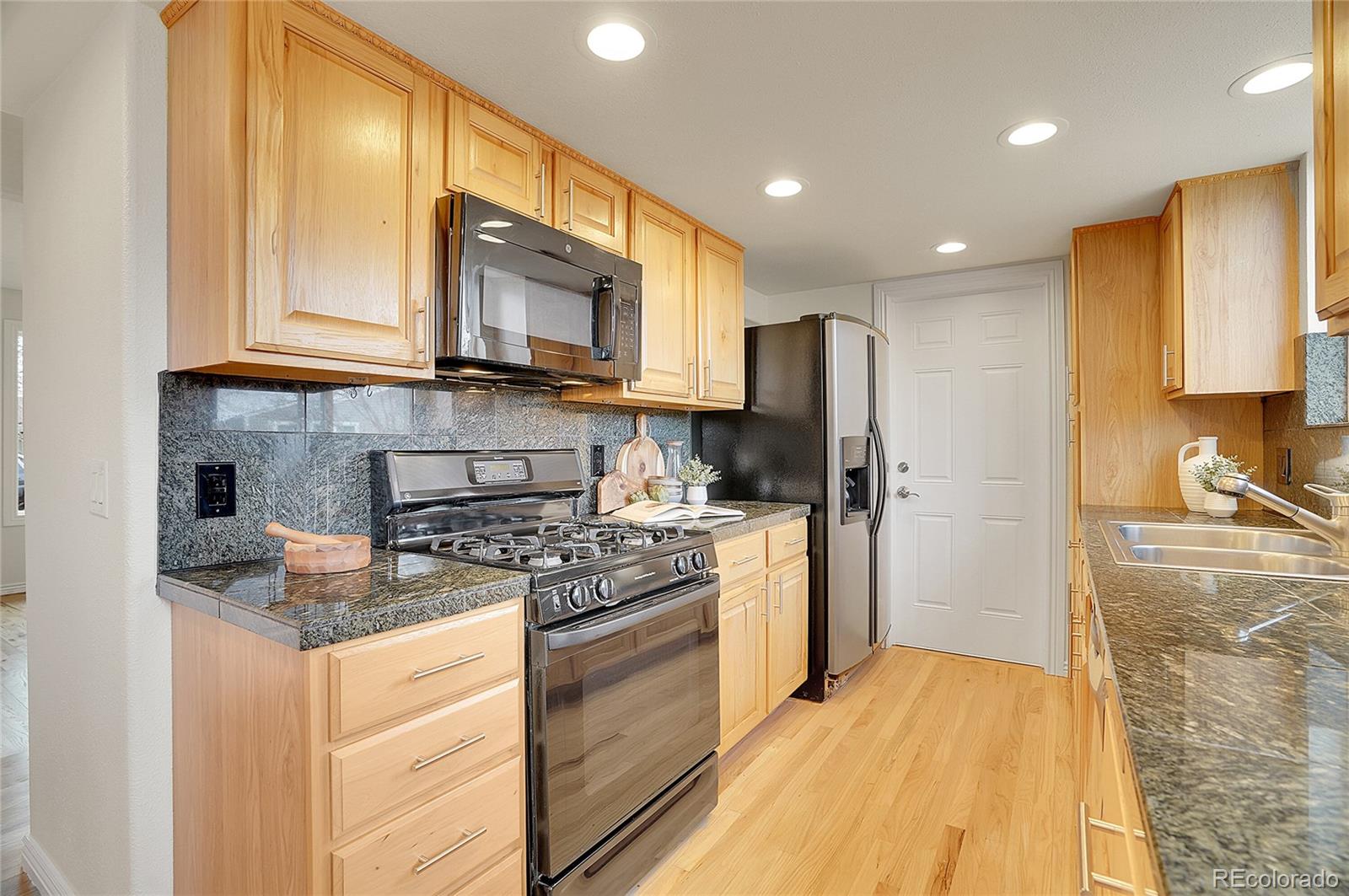 MLS Image #8 for 4622 s kalispell way,aurora, Colorado