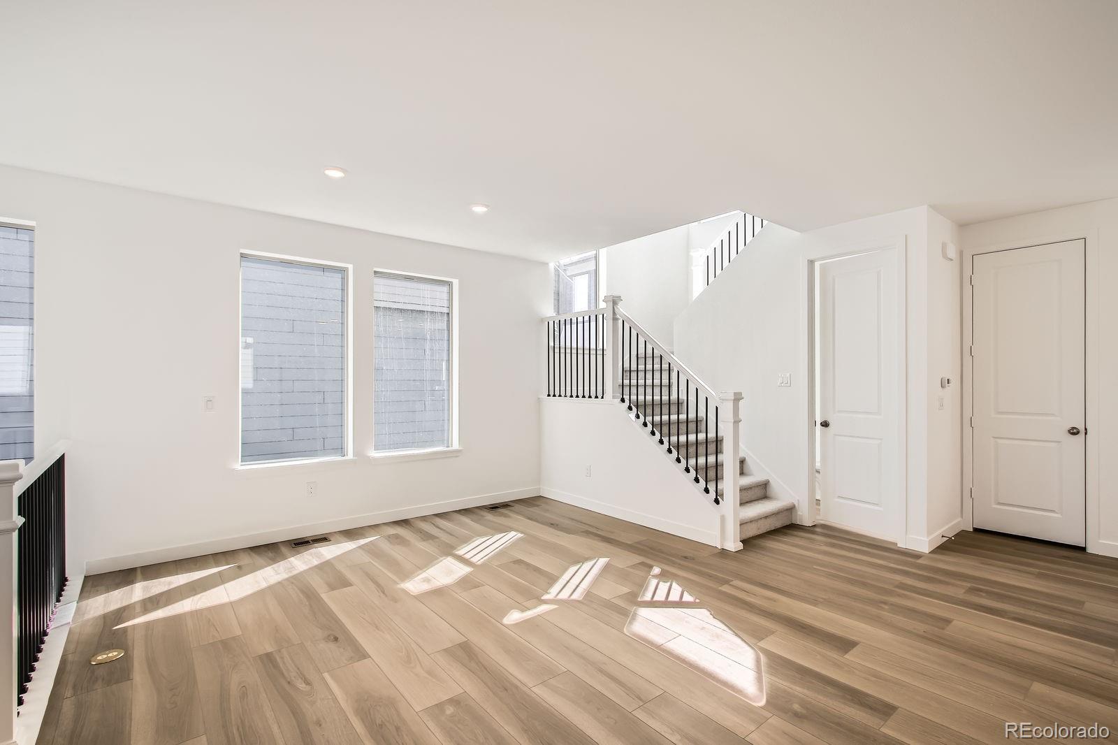 MLS Image #4 for 3157 s russell street,morrison, Colorado