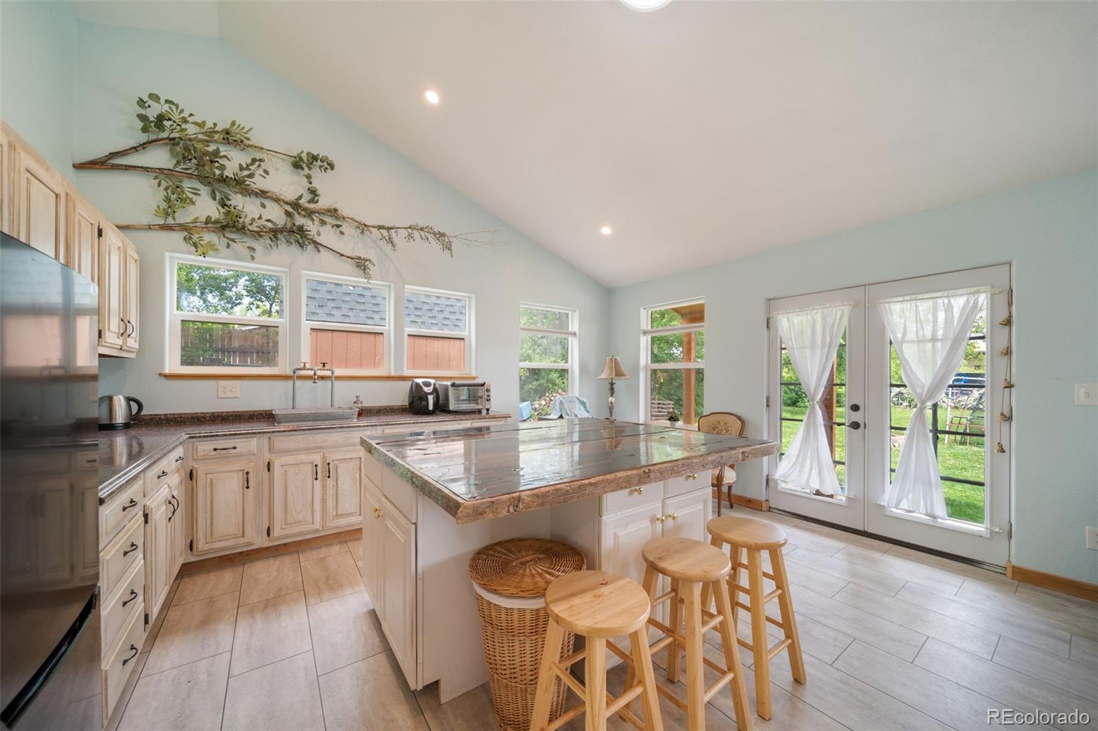 MLS Image #29 for 1415  isabell street,golden, Colorado