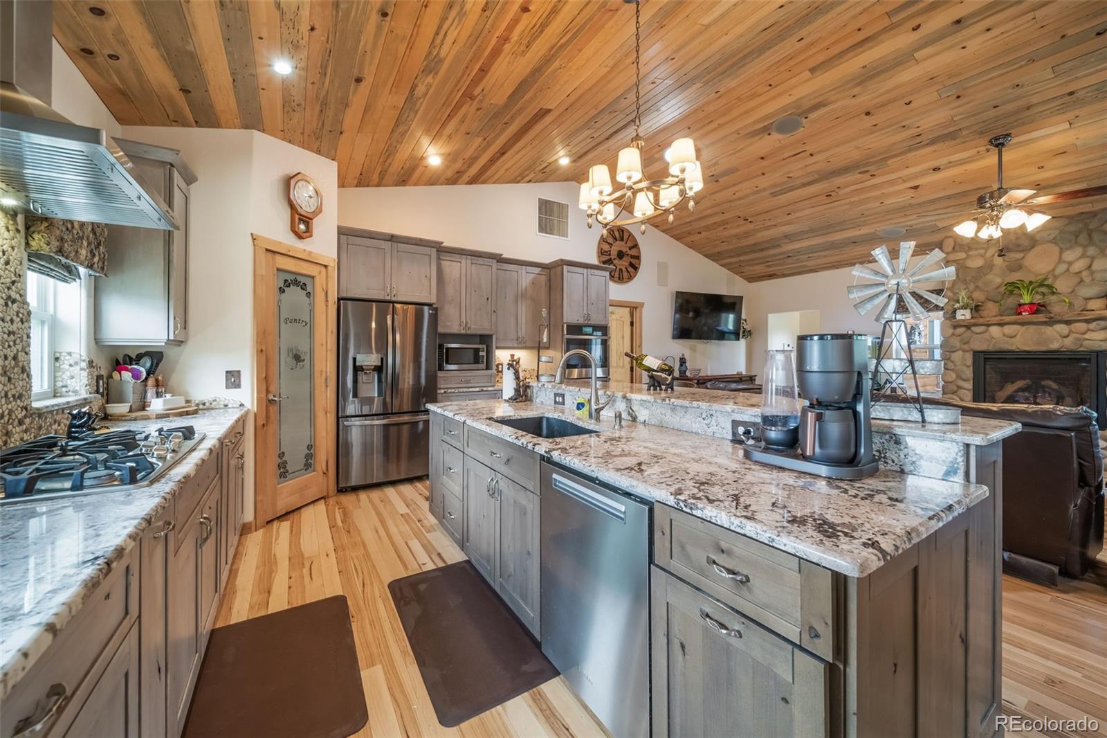 MLS Image #7 for 1415  isabell street,golden, Colorado