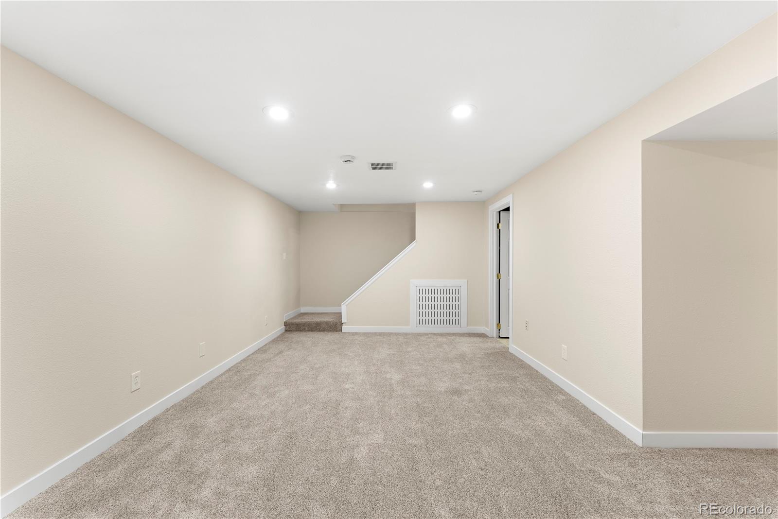 MLS Image #26 for 4725 s xenon way,morrison, Colorado