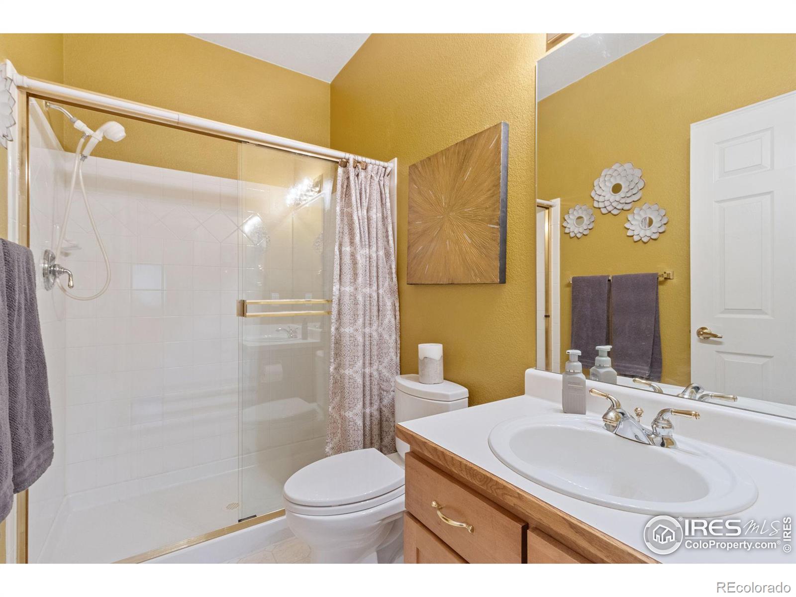 MLS Image #11 for 128  rock bridge court,windsor, Colorado
