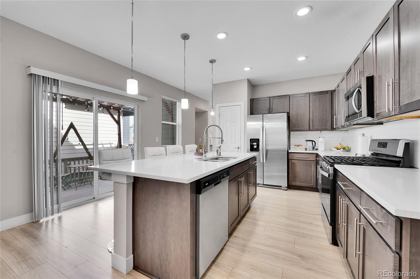 MLS Image #13 for 4781 n kittredge street,denver, Colorado