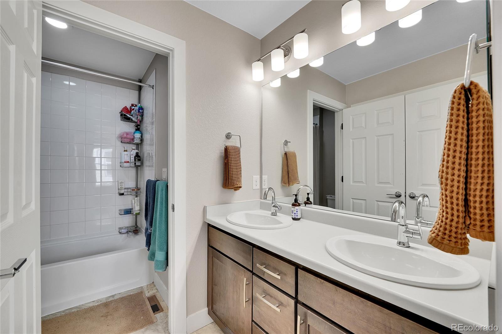 MLS Image #29 for 4781 n kittredge street,denver, Colorado