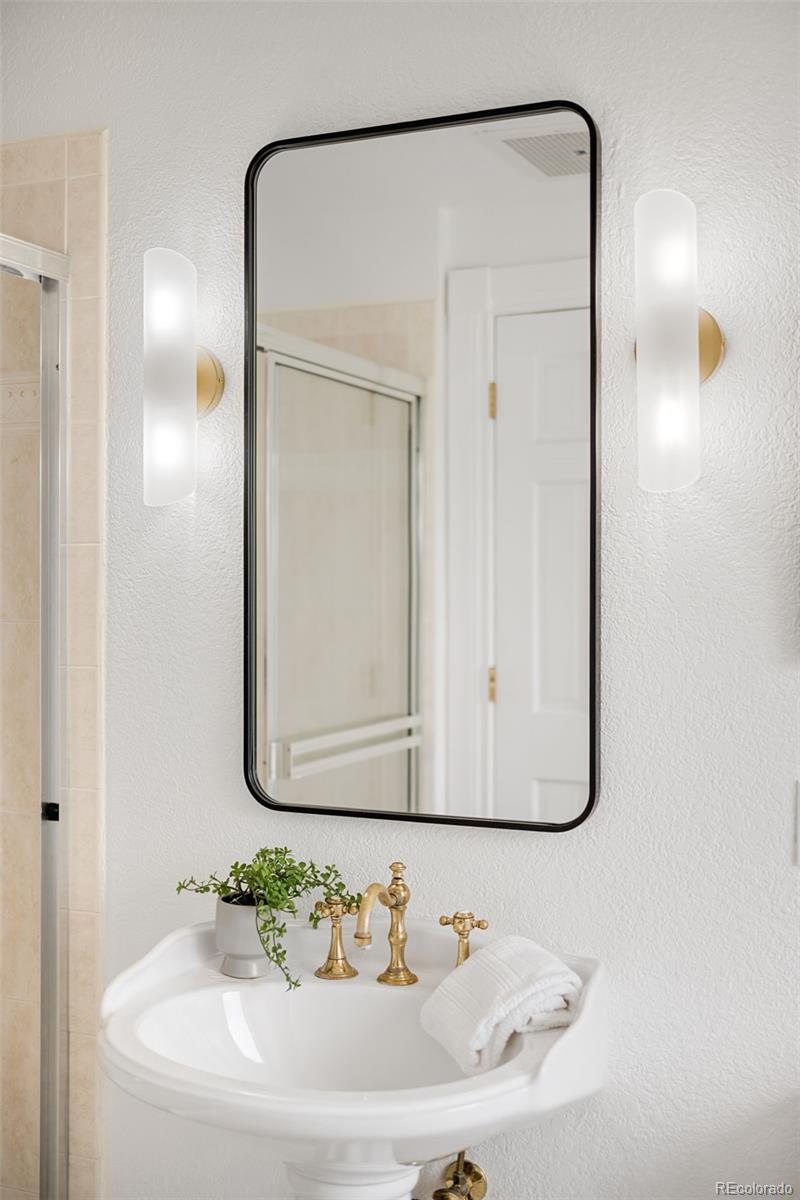 MLS Image #22 for 3249 w fairview place,denver, Colorado