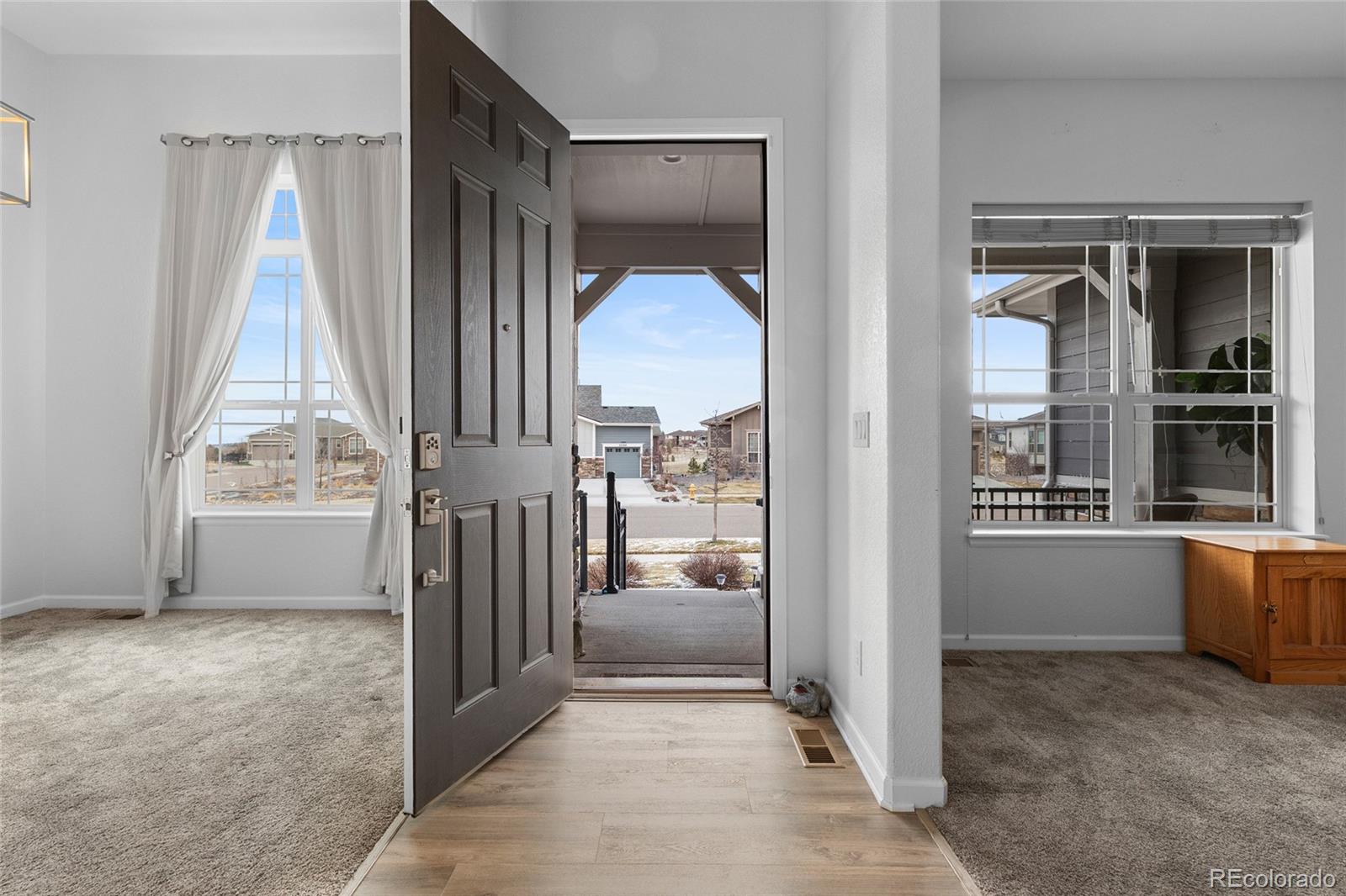 MLS Image #4 for 22580 e eads circle,aurora, Colorado