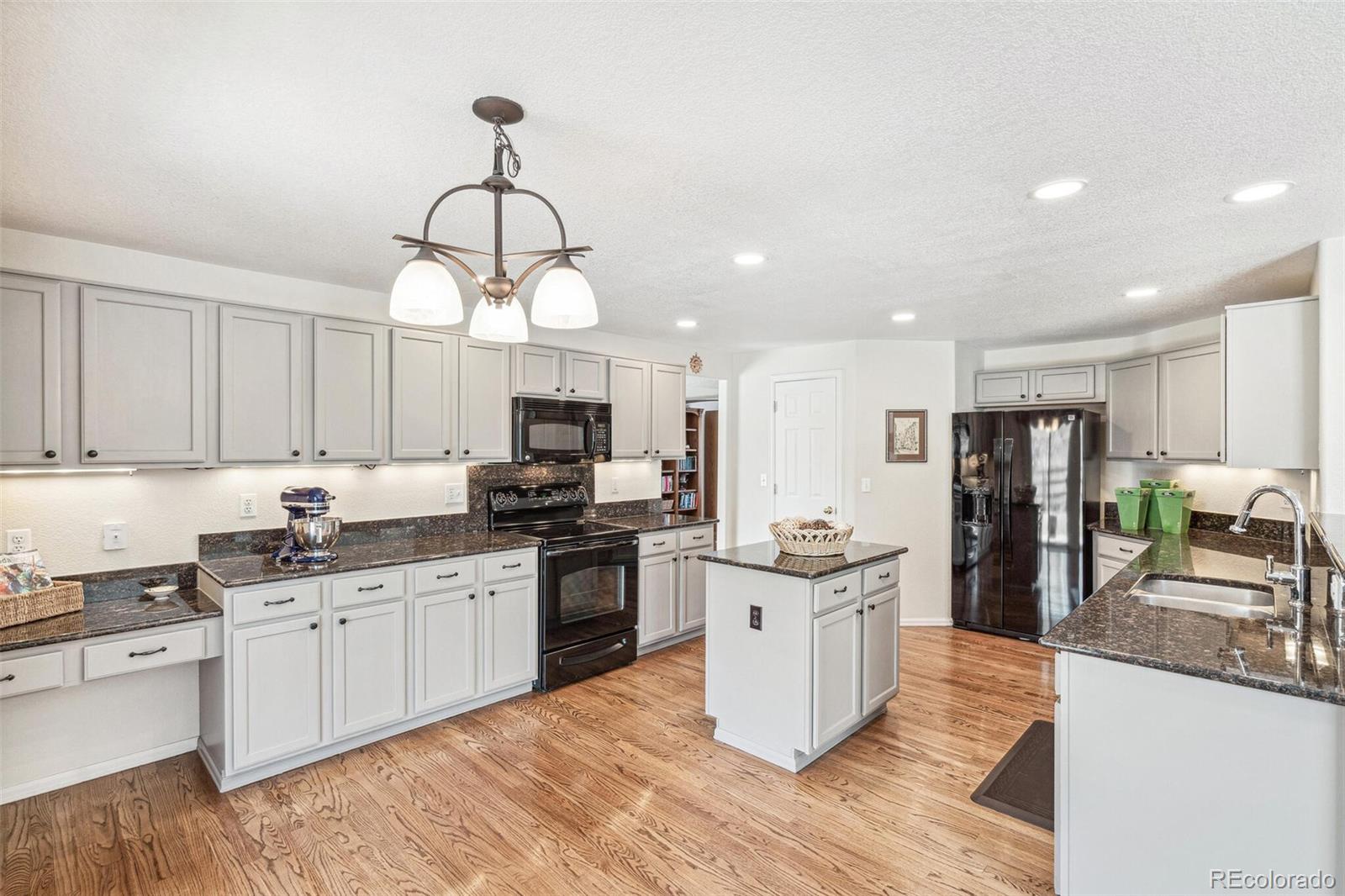 MLS Image #12 for 11274 w 54th lane,arvada, Colorado