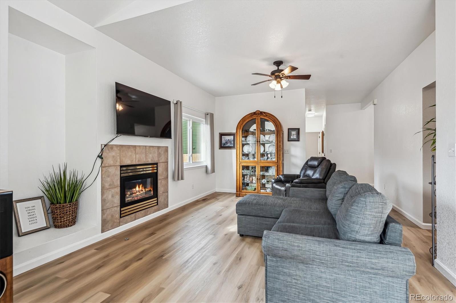 MLS Image #4 for 10121  wyandott circle,thornton, Colorado