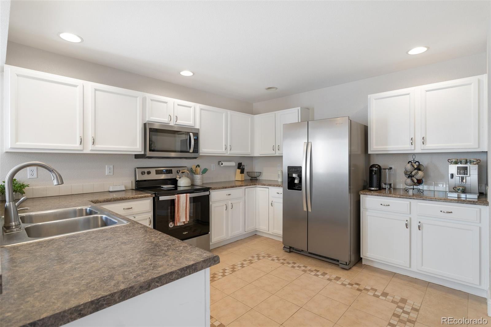 MLS Image #11 for 5493  statute drive,colorado springs, Colorado
