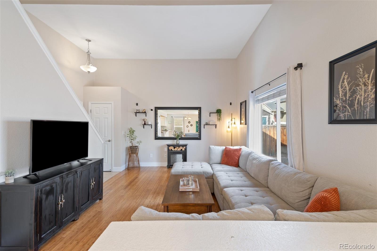 MLS Image #7 for 5493  statute drive,colorado springs, Colorado