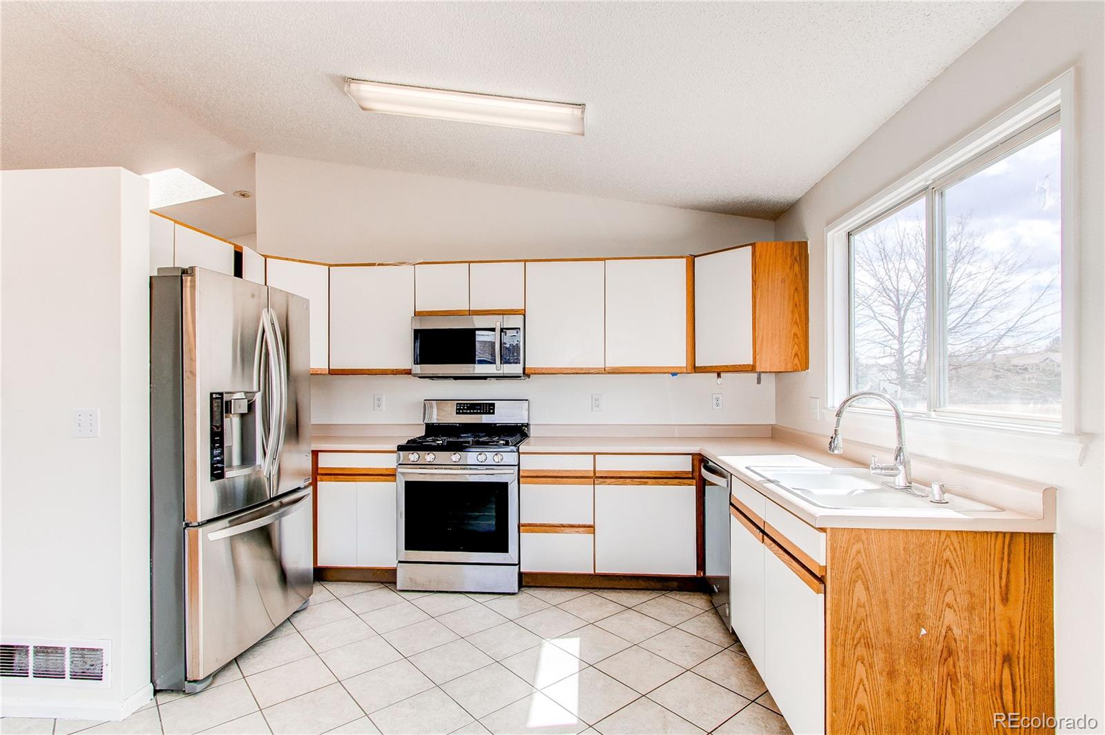MLS Image #4 for 9182  weeping willow court,highlands ranch, Colorado