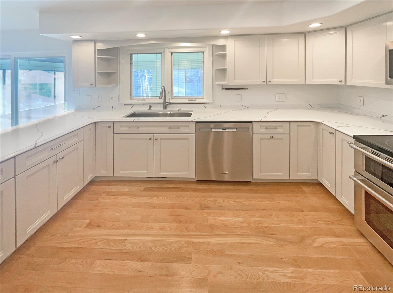 MLS Image #5 for 1703 s moline court,aurora, Colorado