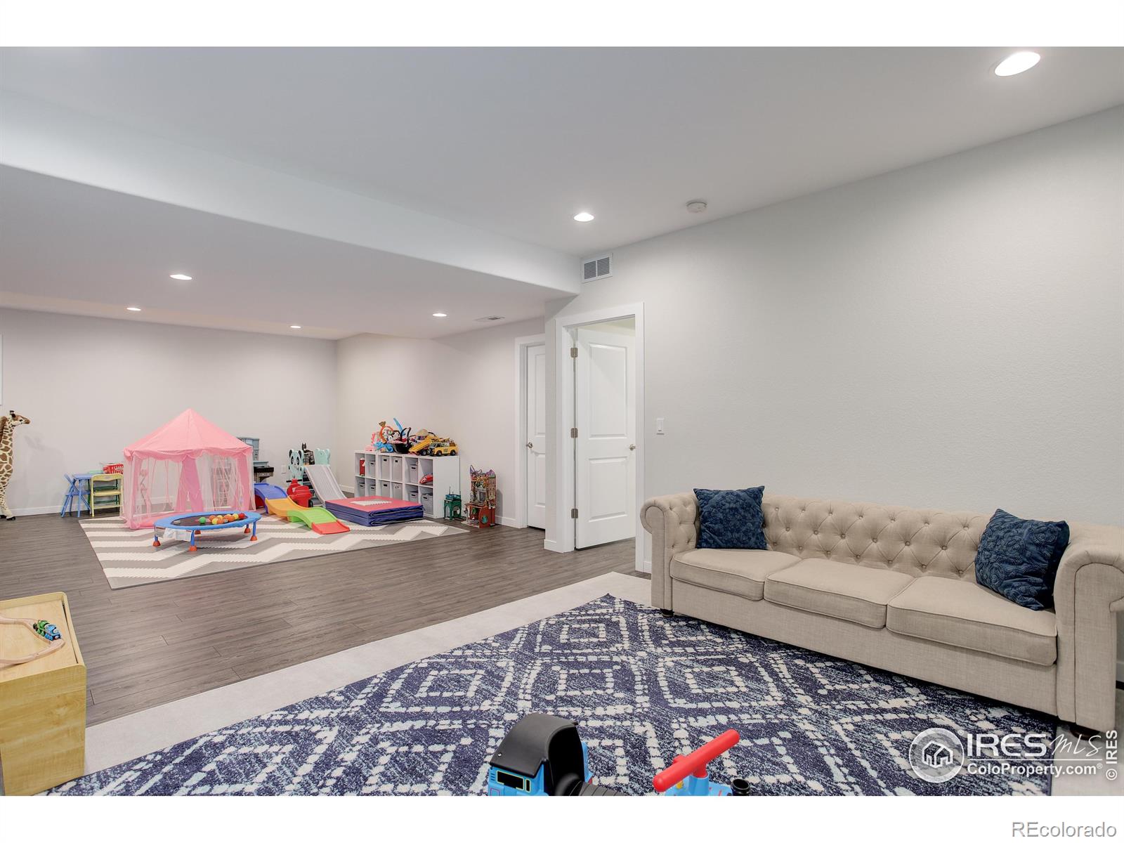 MLS Image #34 for 6103  eagle roost drive,fort collins, Colorado